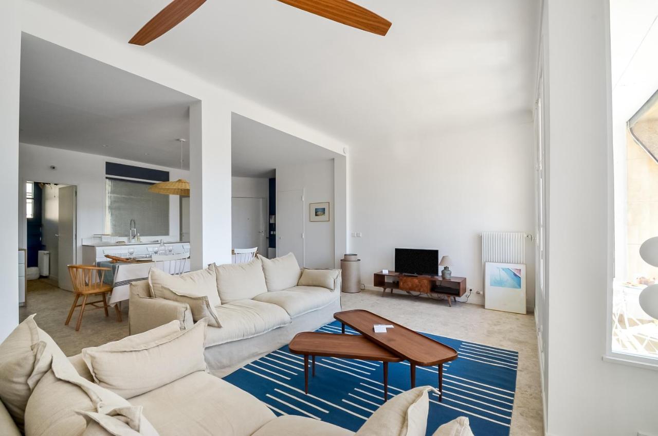 Massilia Blue - Grand Appartement Refait A Neuf Avec Vue Sur Le Vieux Port Marseille Luaran gambar