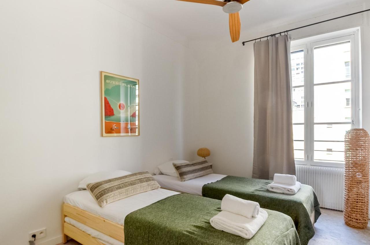 Massilia Blue - Grand Appartement Refait A Neuf Avec Vue Sur Le Vieux Port Marseille Luaran gambar