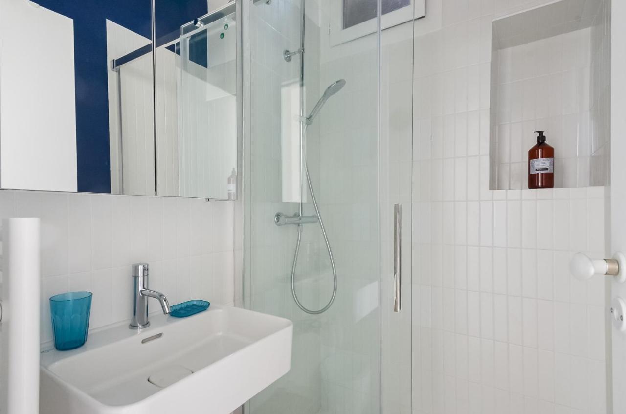 Massilia Blue - Grand Appartement Refait A Neuf Avec Vue Sur Le Vieux Port Marseille Luaran gambar